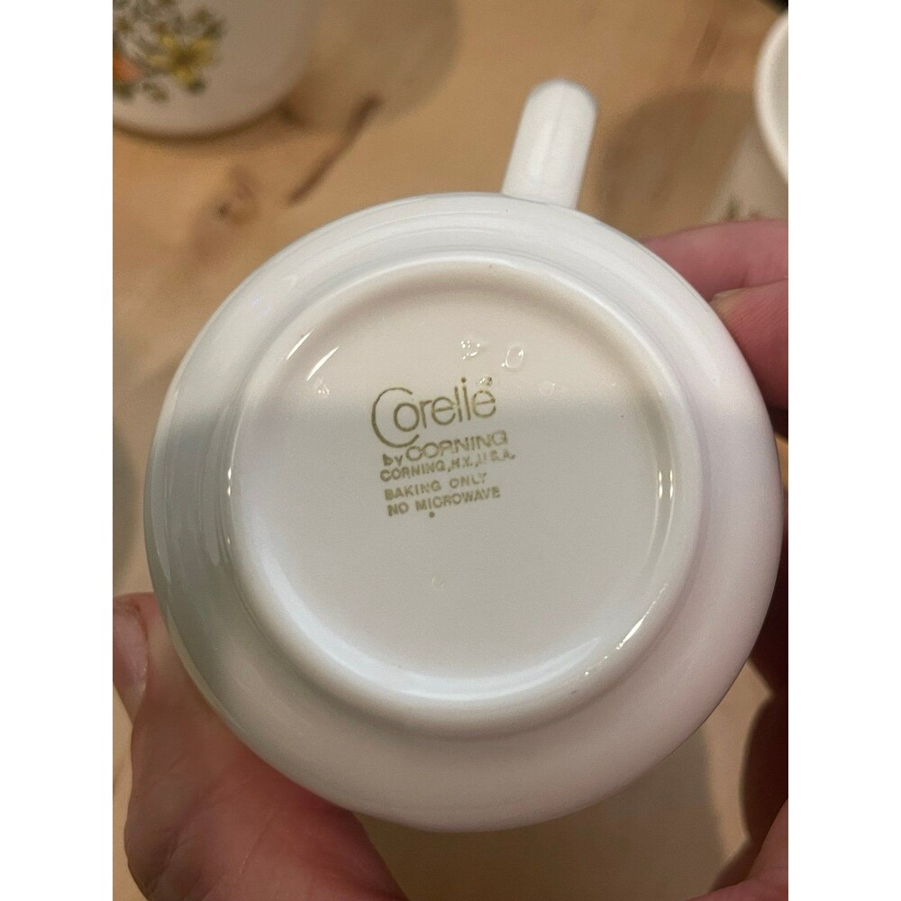 SET OF 4 VINTAGE CORELLE INDIAN SUMMER PATTERN MUG - Picture 6 of 7